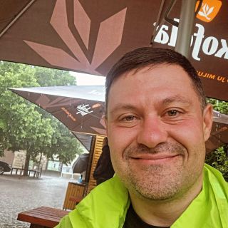 Zdravím pěkně z nordic walking výletu do Průhonic 🖐🖐🖐 #hezkypesky #turistika #výlet #trip #tourist #priroda #nature...